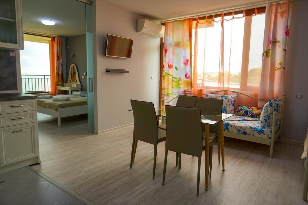 Studios Grace - Port Царёво Экстерьер фото