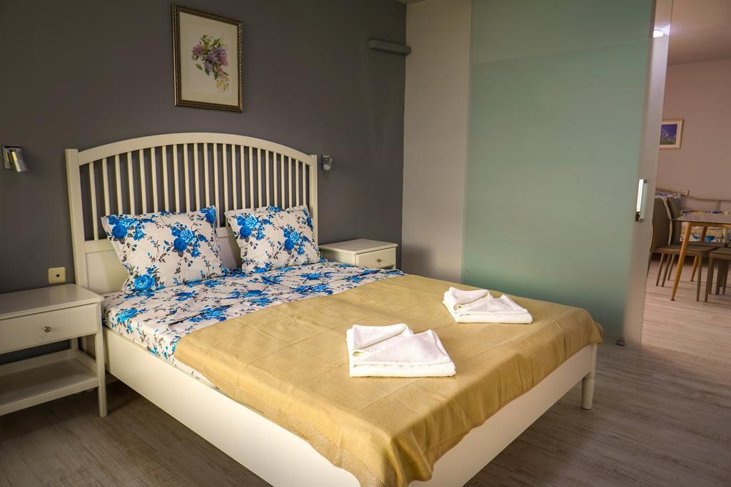 Studios Grace - Port Царёво Экстерьер фото