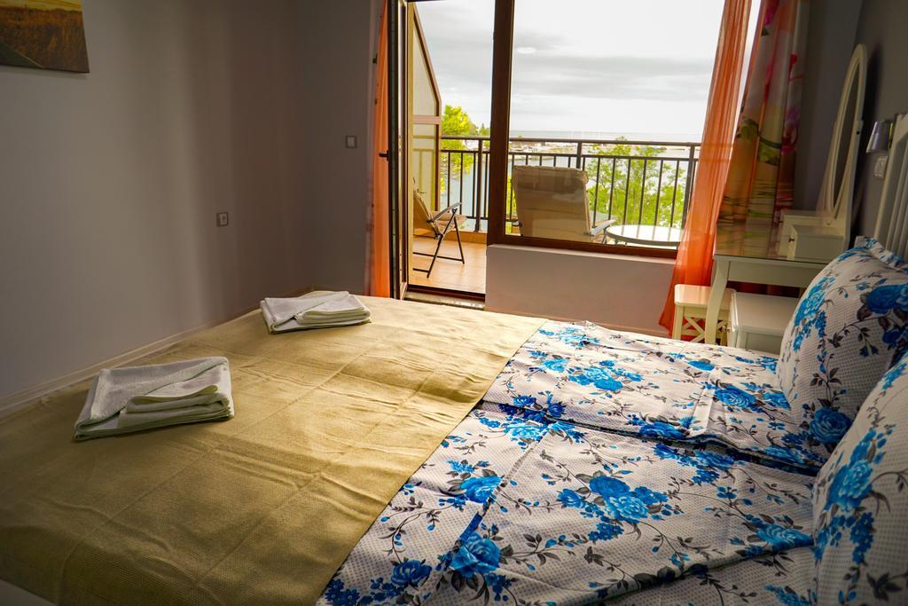 Studios Grace - Port Царёво Экстерьер фото