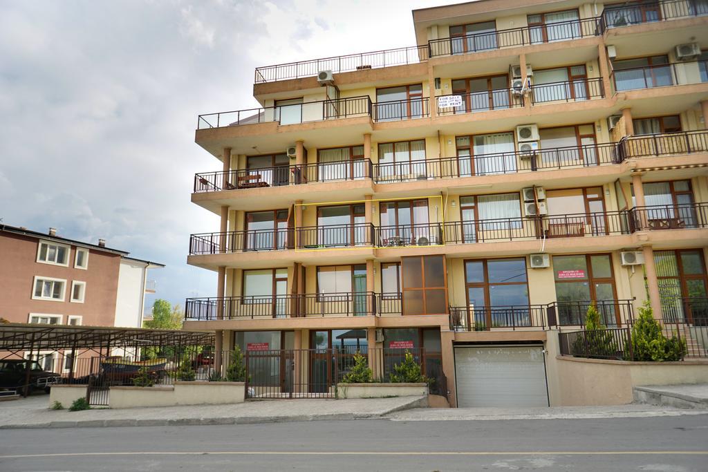 Studios Grace - Port Царёво Экстерьер фото